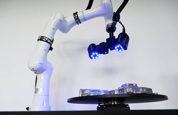 INSVISION AlphaAutoScan-400 Demo 16: AlphaScanAuto paired with AlphaScan scanning castings