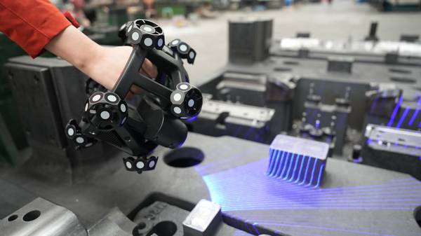 INSVISION V-Track large-scale mold scanning