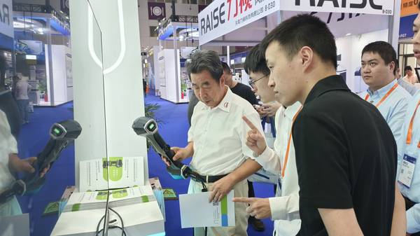 Reconstrução de componentes legados sem CAD com scanner de medição AlphaScan na indústria automotiva