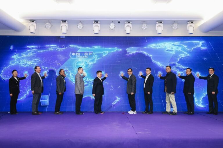 INSVISION AlphaScan made its debut at the global procurement exhibition, embarking on a new journey in global expansion for 2026 with leading-edge technology.