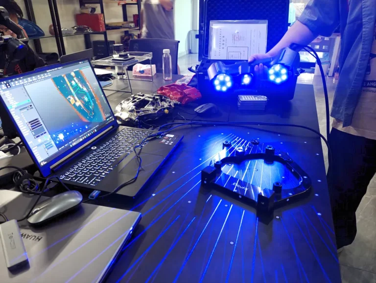 首件检验告别“等机台”困局：便携式手持三维扫描仪重构汽车零部件质检