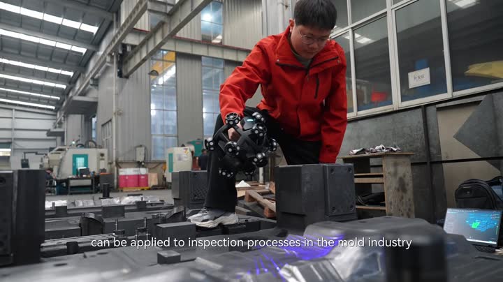 V-Track Dimensional Inspection of Large Precision Molds