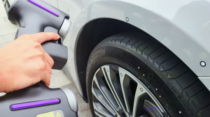 AlphaScan Elite Inspection of Automotive Tires and Wheels