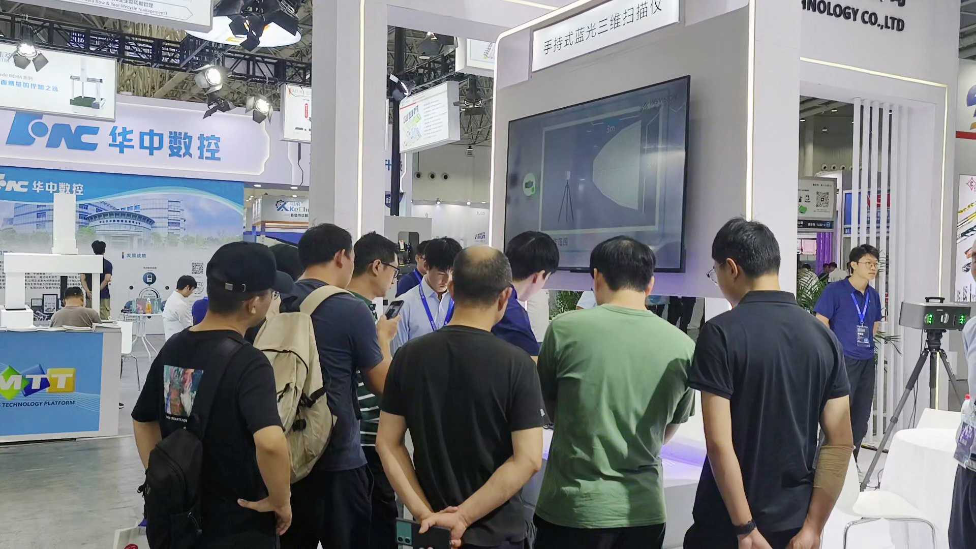 模具试模的时候用便携式三维立体扫描仪能快速出检测报告吗