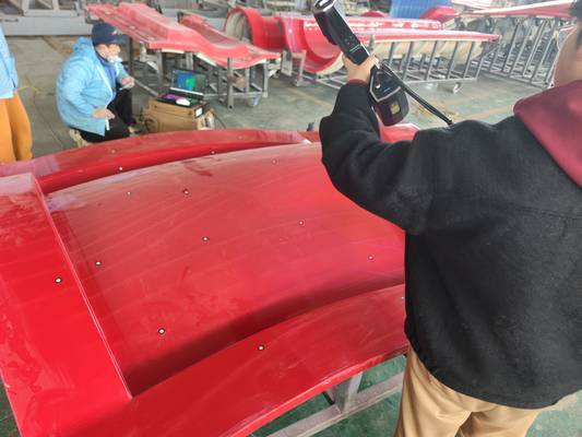 启源视觉 AlphaVista 扫描风电叶片模具