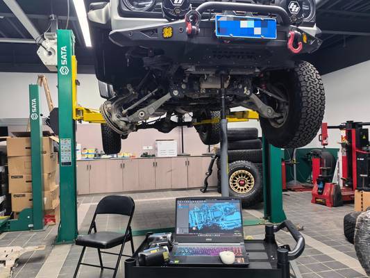 启源视觉 AlphaScan 扫描铸件汽车底壳扫描