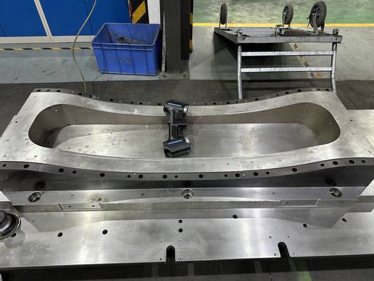 启源视觉 AlphaScan 扫描汽车零部件