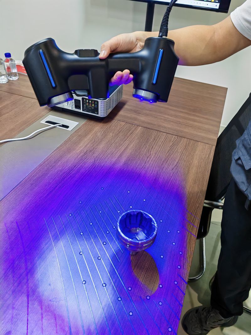 启源视觉 AlphaScan 三维扫描仪扫描钣金件4