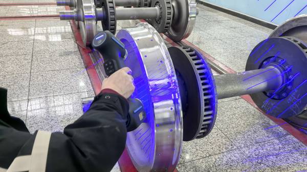 启源视觉 AlphaScan 三维扫描仪扫描火车轮毂