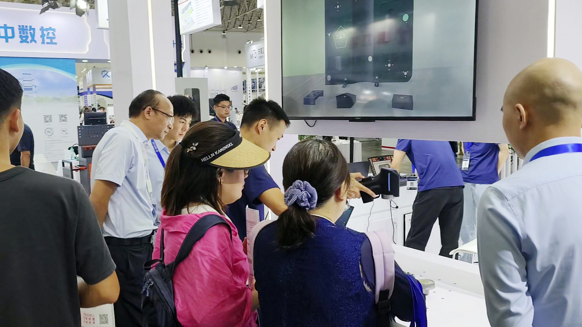 搞逆向设计的话便携式三维立体扫描仪和三坐标测量机应该怎么配合用