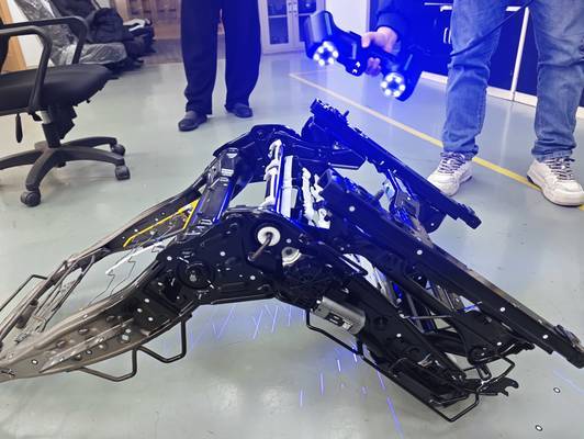 启源视觉 AlphaScan 扫描汽车座椅